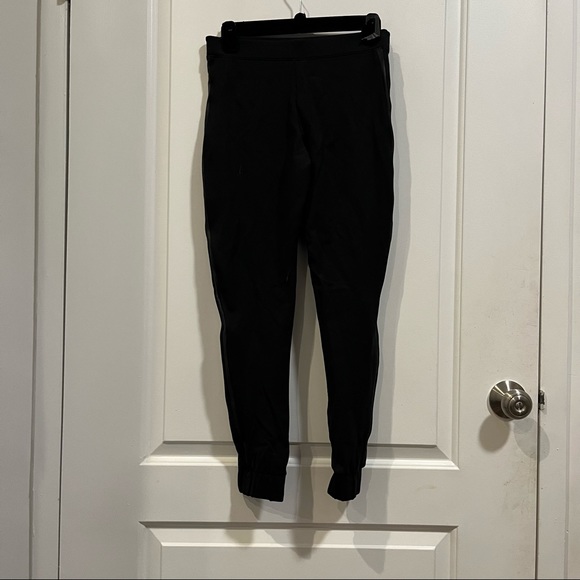 Spanx Faux Leather Detail Jogger Track Leggings - Picture 6 of 6